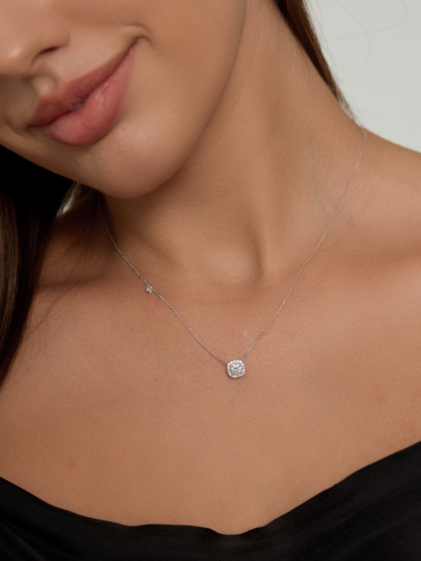 Tarbes Moissanite Necklace