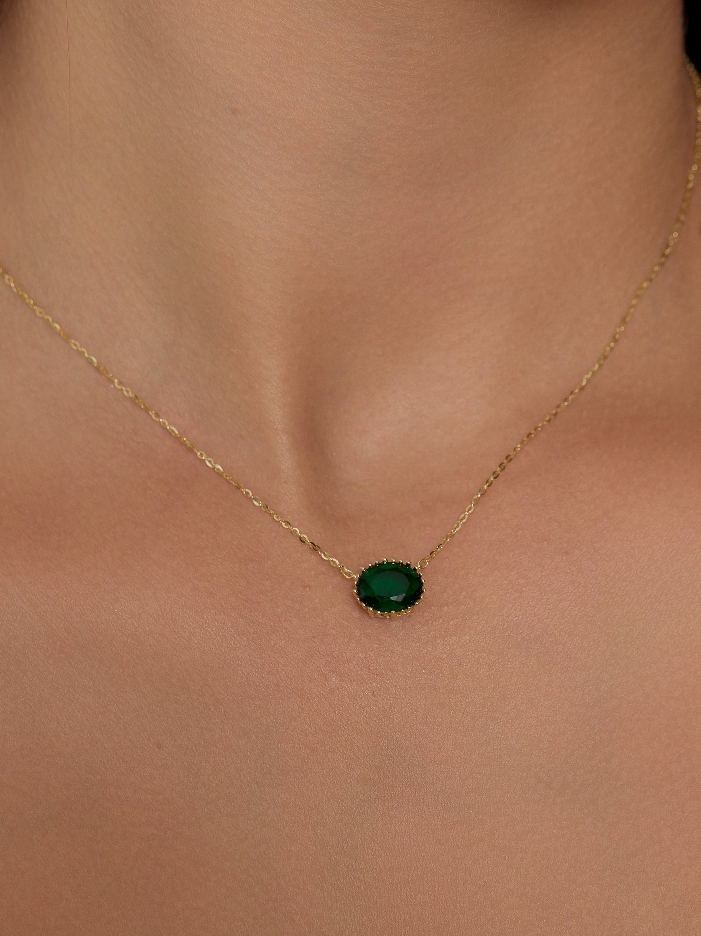Grenoble Emerald Round Necklace
