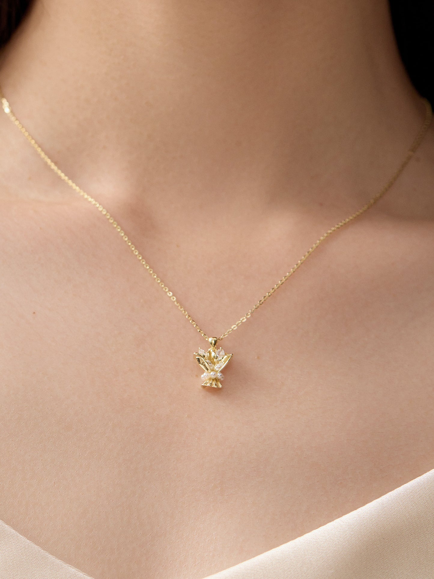 Tulip Necklace