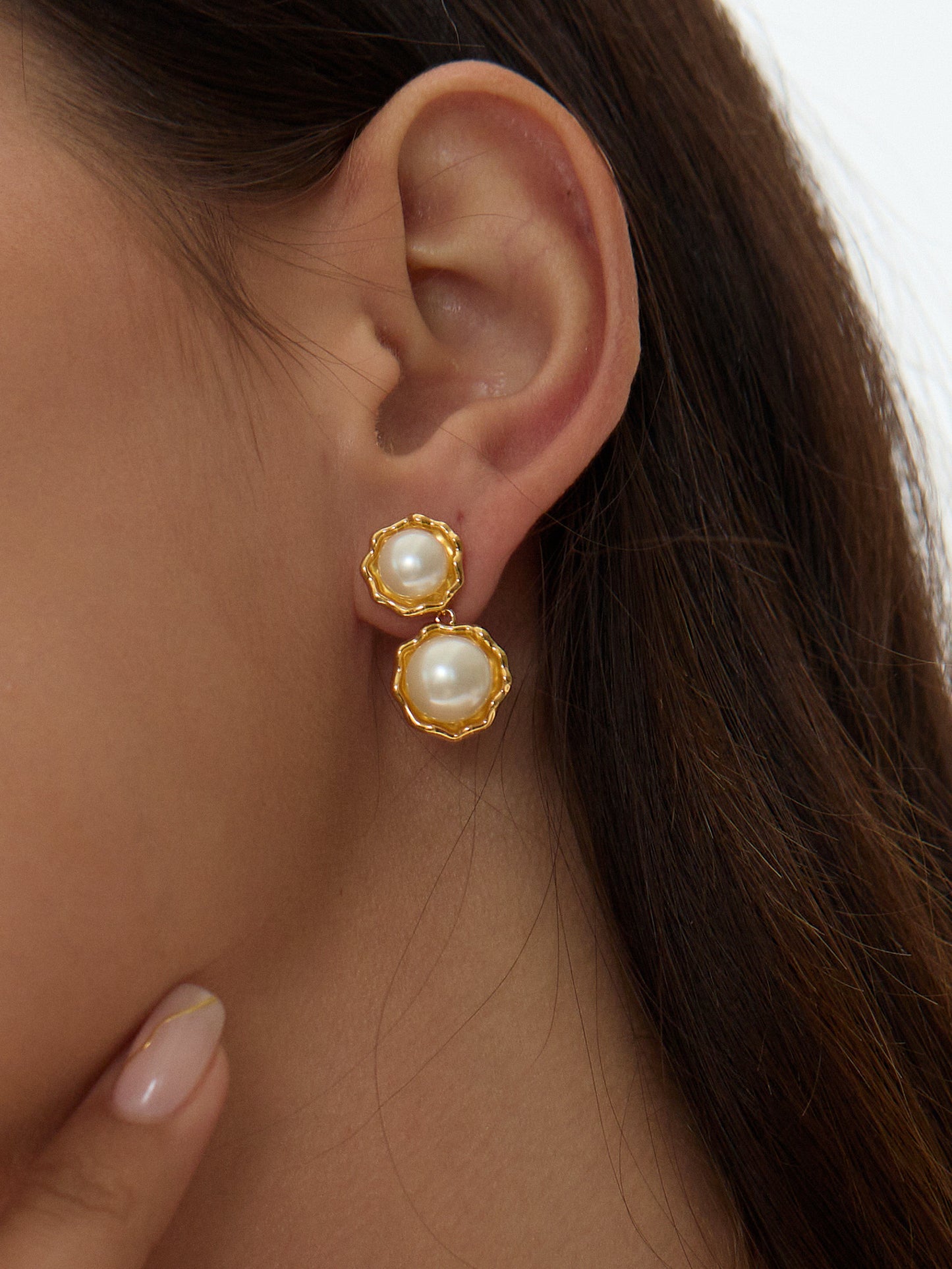 14K Gold Plated Venus Pearl Earrings