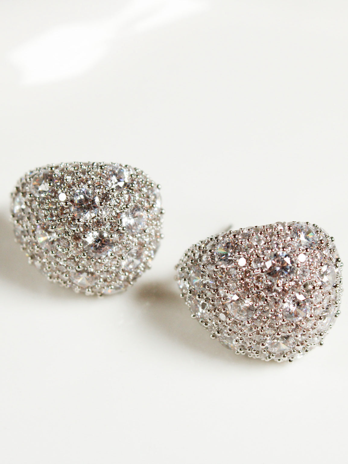 14K Gold Platted Crest Earring
