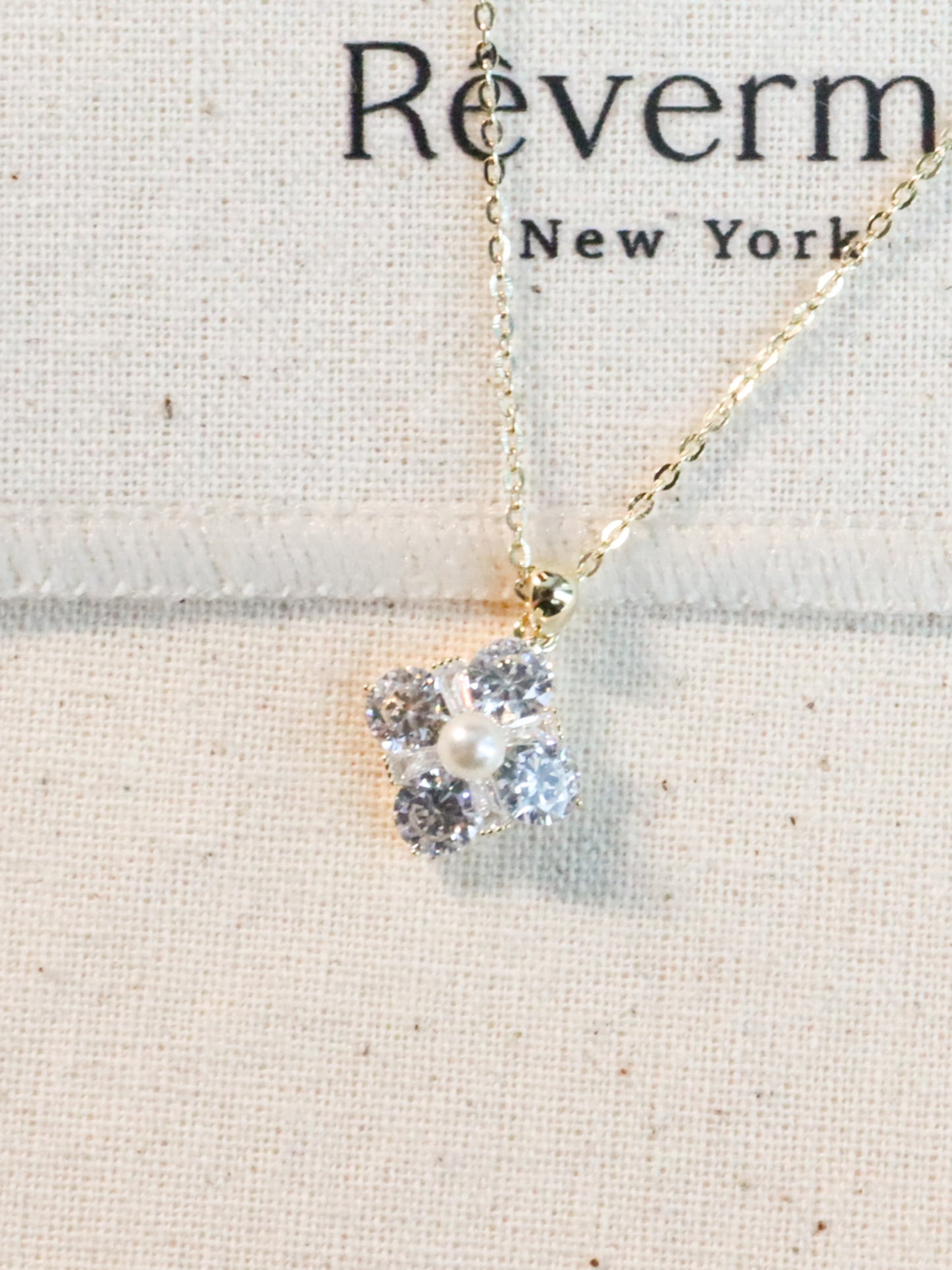 Gala Necklace