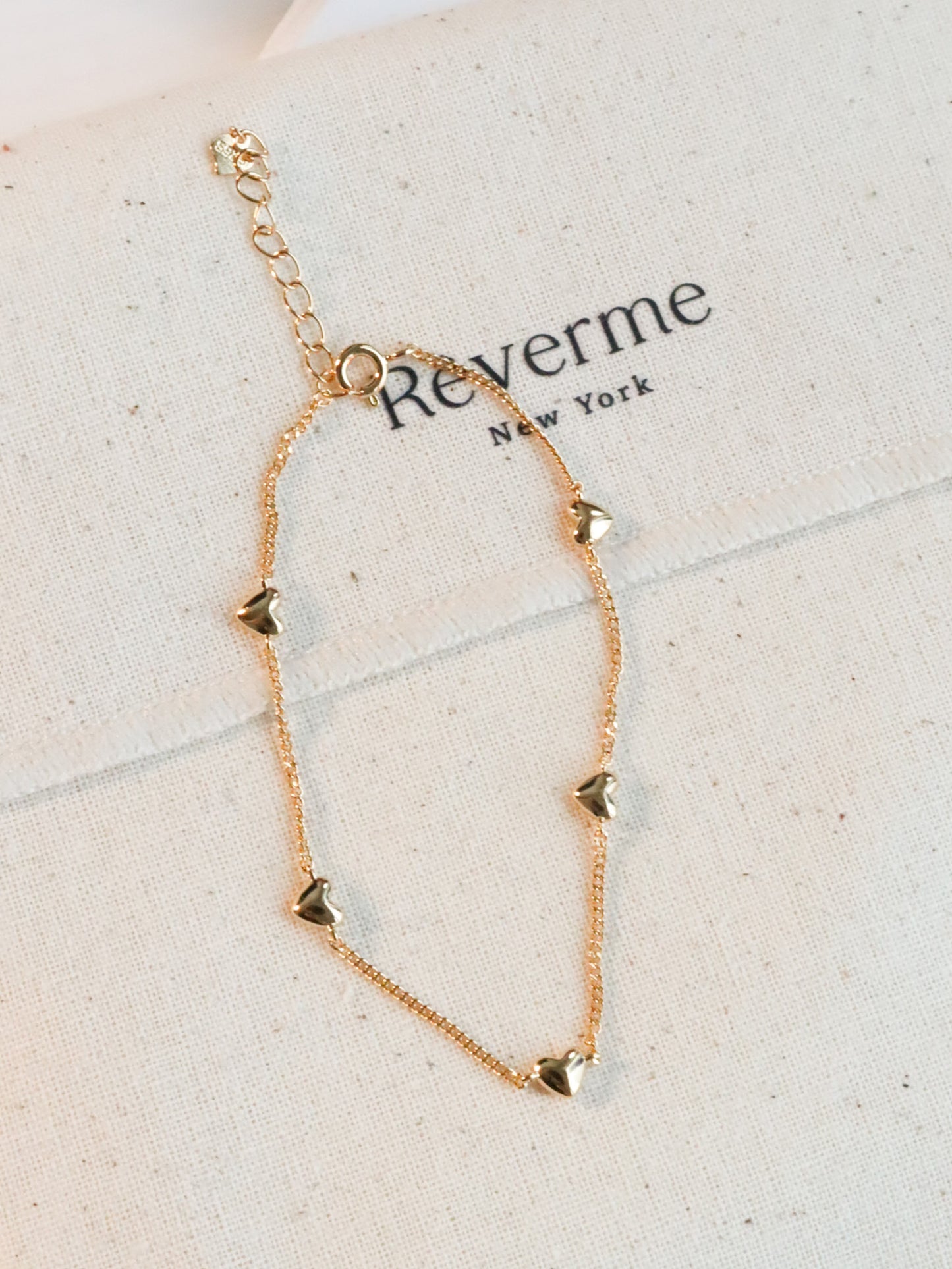 Golden Heart Glimpse Bracelets