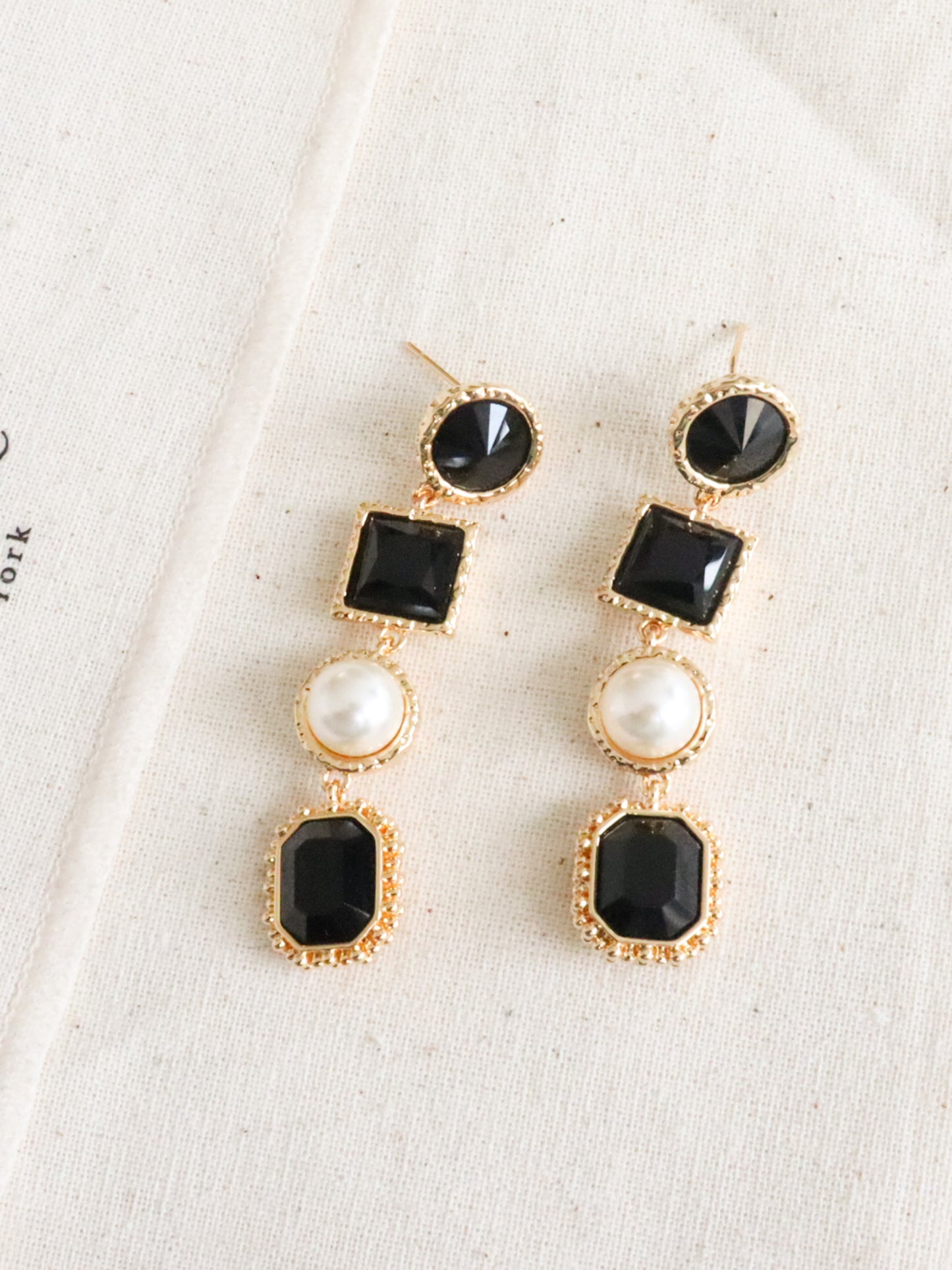 14K Gold Platted Glimmering Earring