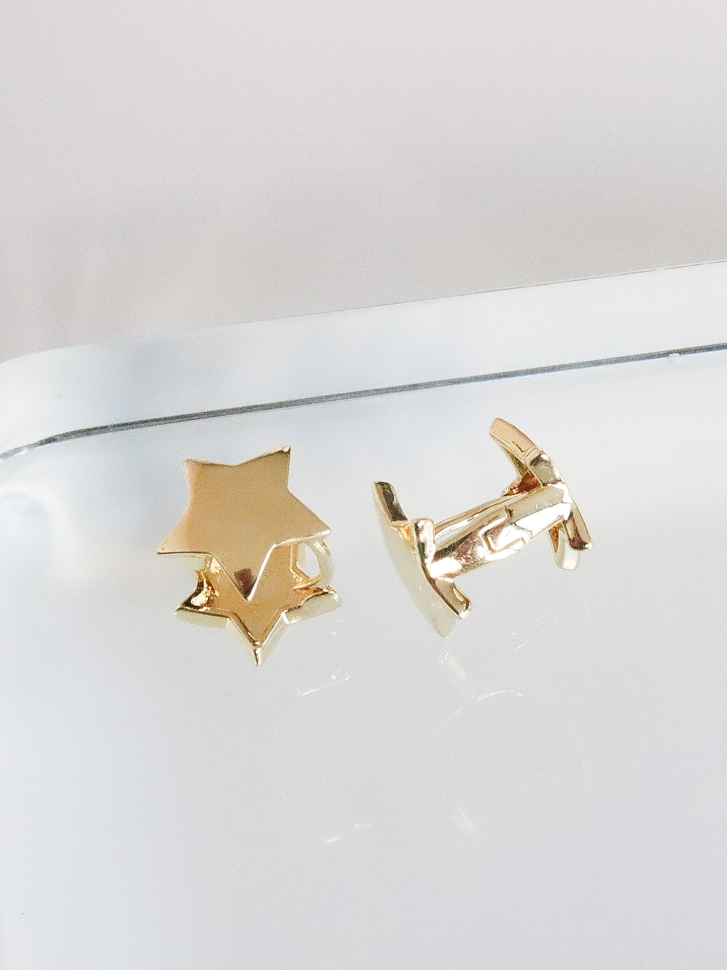 Christie Mini Star Ear Studs