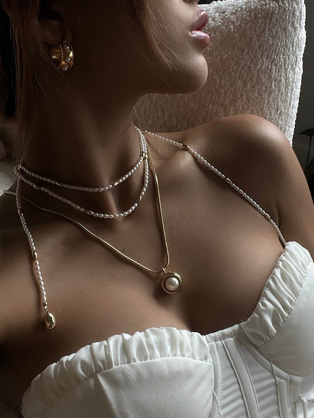 14K gold plated Lustrous Teardrop Pearl Lariat - Revermejewelry